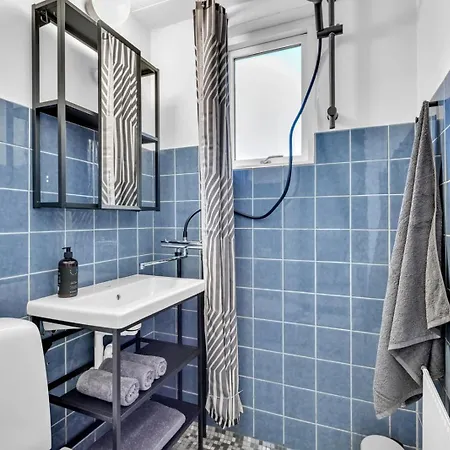 Couette-café Cosy-living Bed And Kicthen - Close To And Fjord